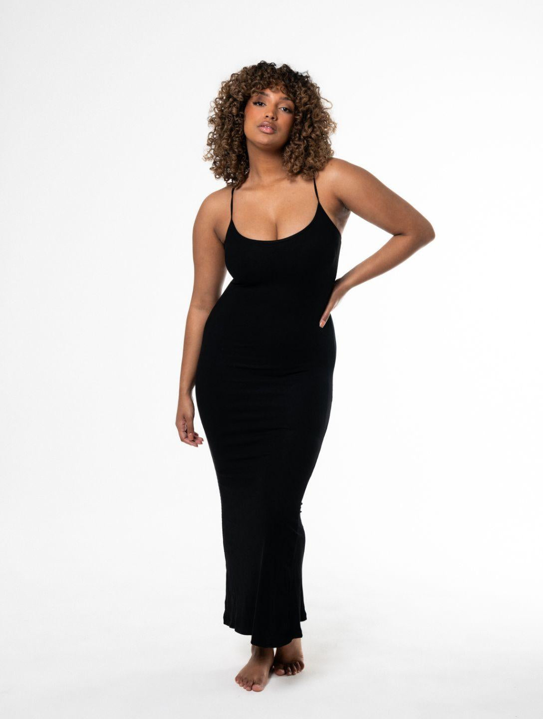 Shapewear Maxikleid in Schwarz mit integriertem BH