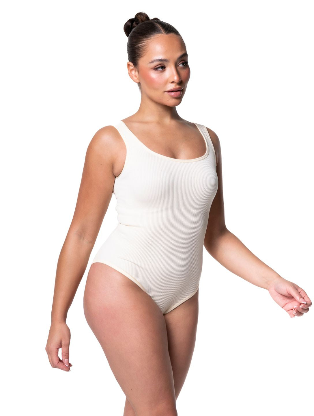 Rippendes Shapewear-Bodysuit für eine perfekte Silhouette